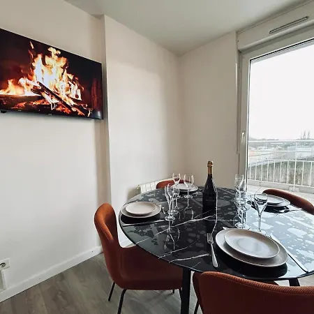 Champagne T3 Avec Balcon Et Garage Vue Basilique * 兰斯