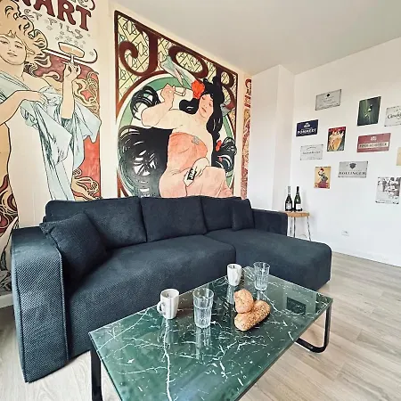 Apartment Champagne T3 Avec Balcon Et Garage Vue Basilique Reims